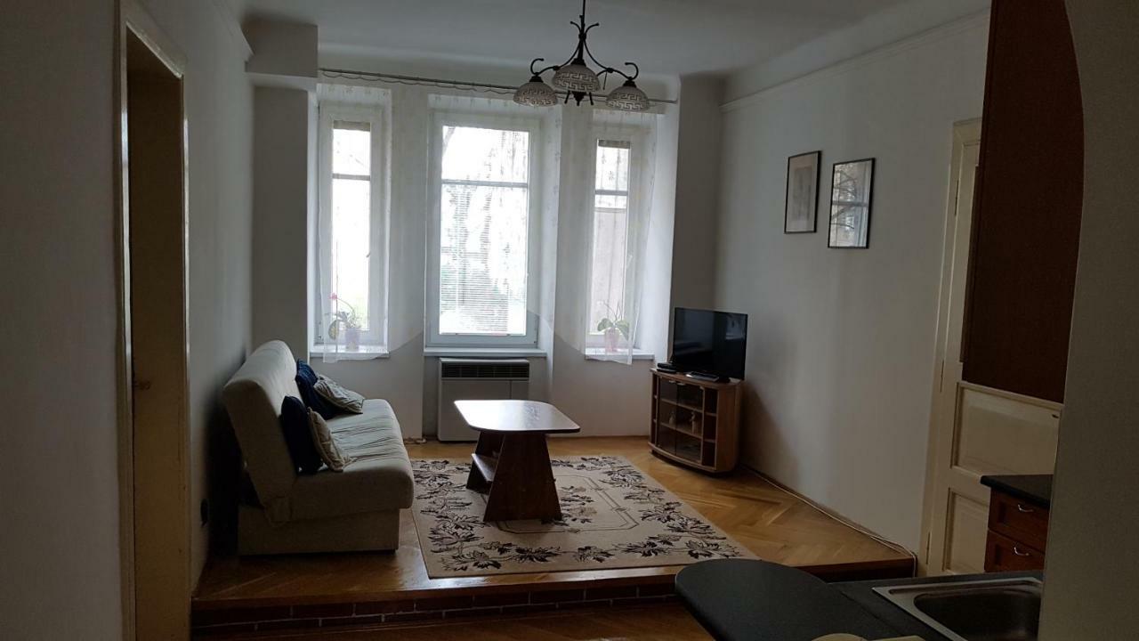 Apartmany Racianska Bratislava Luaran gambar